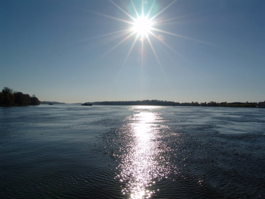 Pokaži mi gdje Dunav ljubi nebo&nbsp;VIDEO